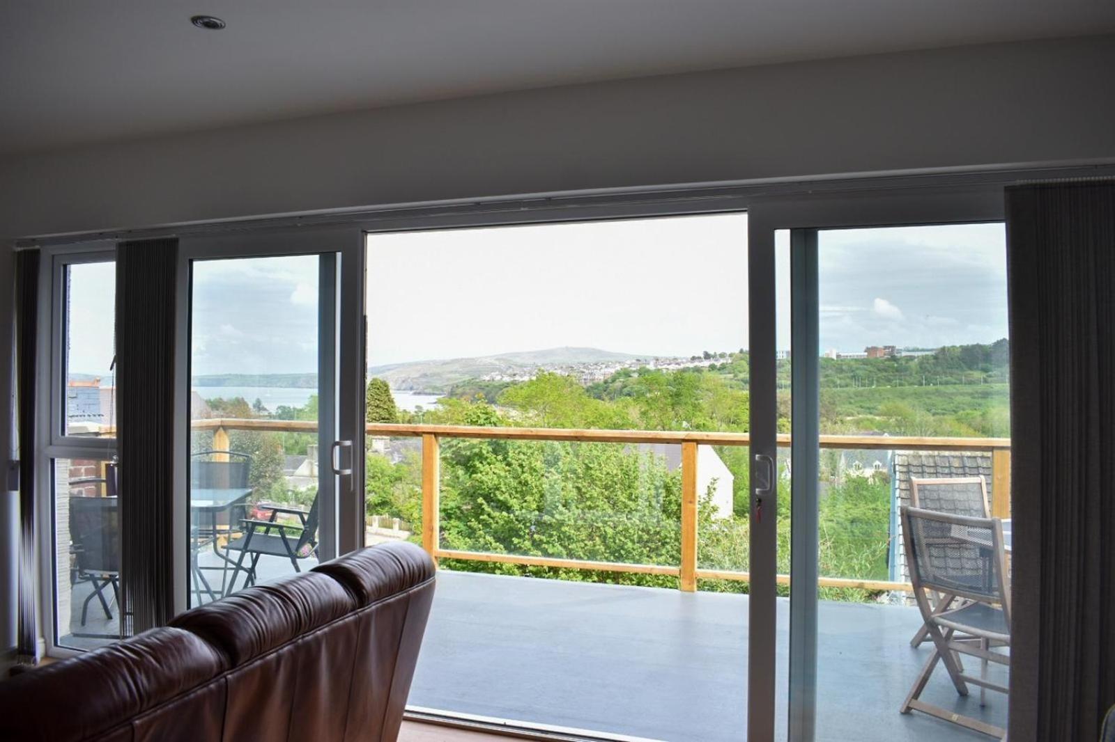 Harbour View Goodwick Villa Ngoại thất bức ảnh